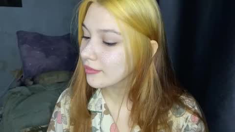 Snapshot of _blossom_breeze chatting on 19, 10, 2025 Muse online show from 19, 10, 2025