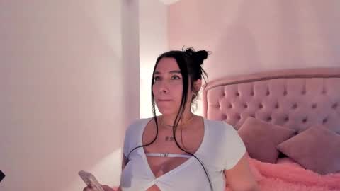 cailyn  online show from 10, 10, 2025