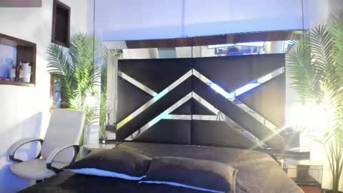 Snapshot of _candy_sweet chatting on 24, 9, 2025 Candy online show from 24, 9, 2025