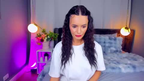 _carlawhite_ online show from 29, 4, 2026