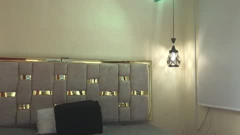 Caroline online show from 16, 1, 2026