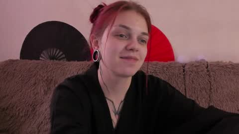 Caroline online show from 3, 5, 2026