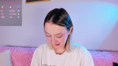 Snapshot of _ccrystaa_ chatting on 4, 11, 2025 Christina Chris online show from 4, 11, 2025