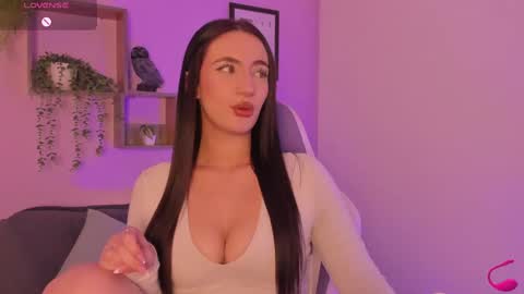 Snapshot of _celeste_moore chatting on 23, 9, 2025 celeste online show from 23, 9, 2025