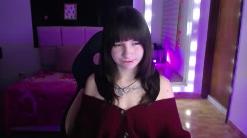 _charlotte_collins_ online show from 25, 11, 2025