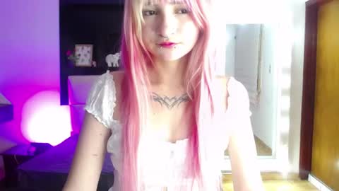 _charlotte_collins_ online show from 23, 6, 2026