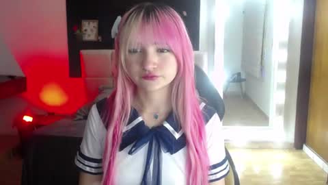 _charlotte_collins_ online show from 8, 7, 2026