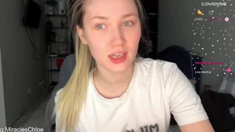 Snapshot of _chloe_miller_ chatting on 2, 2, 2026 _chloe_miller_ online show from 2, 2, 2026