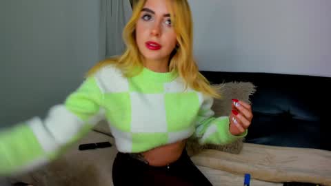  Chloe  online show from 10, 12, 2024