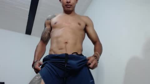  crissgex  online show from 4, 3, 2026