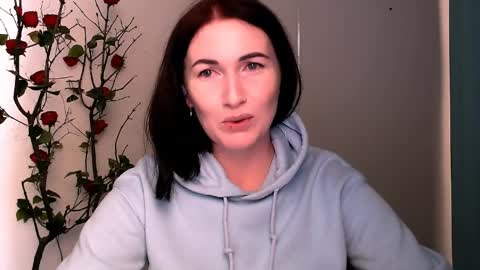 Snapshot of _cutie_and_shy_ chatting on 9, 4, 2026 _cutie_and_shy_ online show from 9, 4, 2026