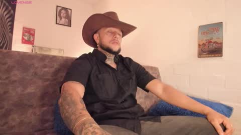 Emilio online show from 4, 11, 2025