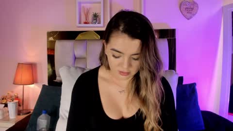 Isabella online show from 30, 4, 2026