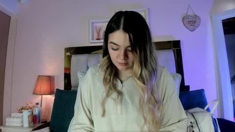 Isabella online show from 1, 5, 2026