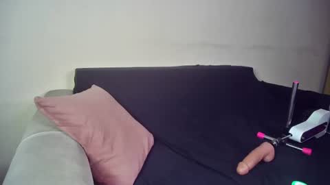 Emma Sugar online show from 7, 7, 2026