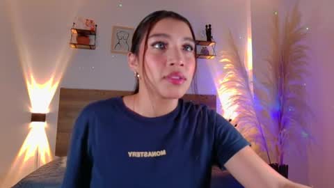 Snapshot of _emmacherry chatting on 18, 6, 2026 _emmacherry online show from 18, 6, 2026