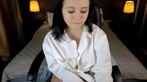 Eva Green online show from 11, 10, 2025