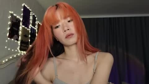 Snapshot of _eve____ chatting on 8, 3, 2025 EveEva online show from 8, 3, 2025