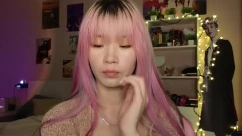 EveEva online show from 12, 3, 2026