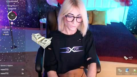  F R A U  online show from 28, 2, 2025