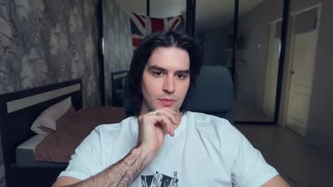 Keanu online show from 20, 11, 2025