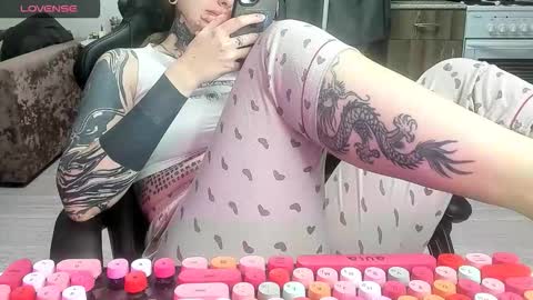 Snapshot of _feralberry__ chatting on 8, 2, 2026 Alis online show from 8, 2, 2026