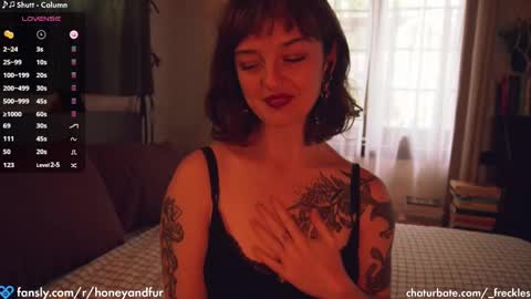 Jacqui  Queen goddess motorcycle mozzarella Jaq  next livestream see bio online show from 6, 3, 2025