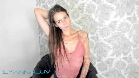 Lyanna and Derek online show from 1, 2, 2025