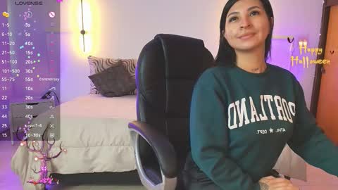 Snapshot of _gaby1 chatting on 18, 10, 2025 Juliana Gaby Kloe online show from 18, 10, 2025