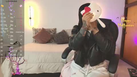 Snapshot of _gaby1 chatting on 22, 10, 2025 Juliana Gaby Kloe online show from 22, 10, 2025