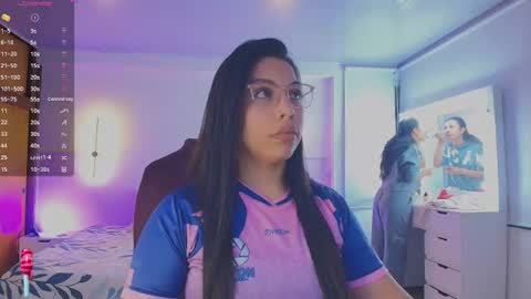  Juliana   Gaby   Kloe online show from 9, 7, 2026