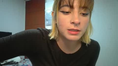 Mia-foster online show from 11, 5, 2026