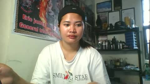 Snapshot of _genevieve22_ chatting on 1, 7, 2026 genny online show from 1, 7, 2026