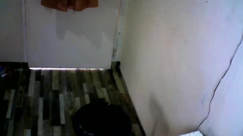 Snapshot of _genevieve22_ chatting on 17, 7, 2026 genny online show from 17, 7, 2026