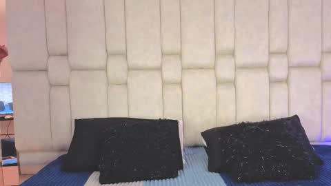 Ginger Cherry online show from 18, 10, 2025