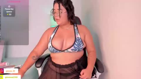 G I O V A online show from 18, 1, 2025