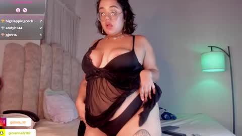 G I O V A online show from 7, 3, 2025