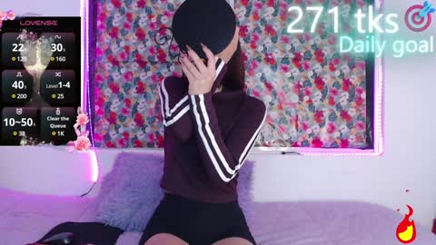 Snapshot of _gwen__ chatting on 19, 1, 2025 Gwen online show from 19, 1, 2025