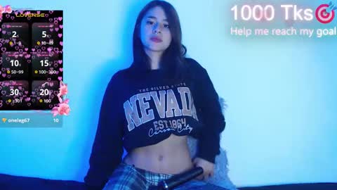 Snapshot of _gwen__ chatting on 12, 9, 2025 Gwen online show from 12, 9, 2025