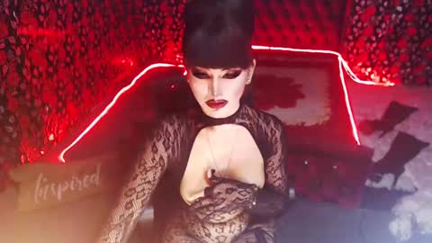 Snapshot of _hailyourqueenx chatting on 12, 1, 2025 GoDDess  Chloe online show from 12, 1, 2025