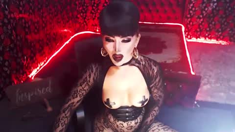 Snapshot of _hailyourqueenx chatting on 19, 1, 2025 GoDDess  Chloe online show from 19, 1, 2025