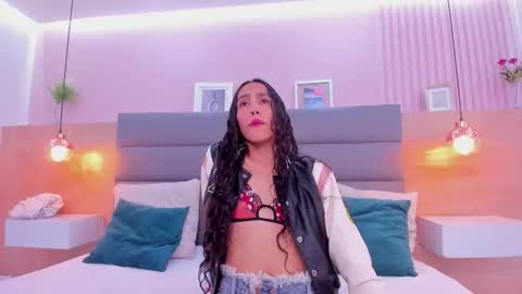 Snapshot of _hanna_bakerr_ chatting on 17, 10, 2025 Hanna online show from 17, 10, 2025