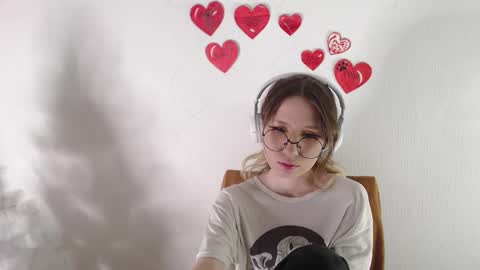 Snapshot of _hanna_moon_ chatting on 7, 3, 2026 Hannaolotl online show from 7, 3, 2026