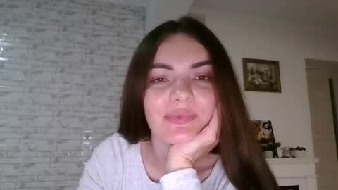 Snapshot of _hidden_frommymoom_ chatting on 13, 6, 2026 Criss4u online show from 13, 6, 2026