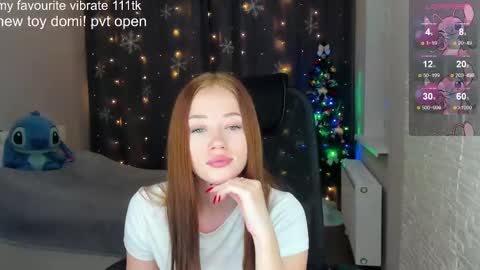 Snapshot of _hot_mia_1 chatting on 8, 12, 2024 _hot_mia_1 online show from 8, 12, 2024