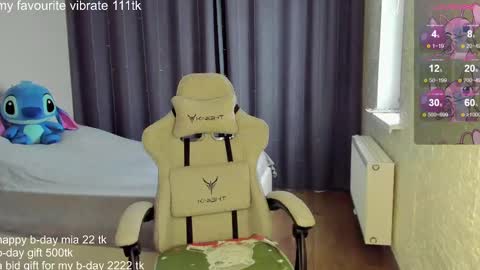 Snapshot of _hot_mia_1 chatting on 9, 2, 2025 _hot_mia_1 online show from 9, 2, 2025