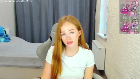 Snapshot of _hot_mia_1 chatting on 13, 5, 2026 _hot_mia_1 online show from 13, 5, 2026