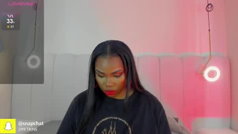 Snapshot of _huge_boobs_ebony chatting on 19, 9, 2025 Darlis  online show from 19, 9, 2025