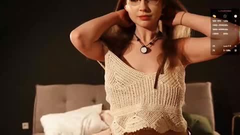 stefania stesha stef online show from 9, 5, 2026