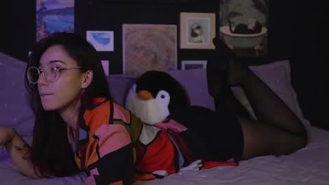 Snapshot of _irene97 chatting on 3, 10, 2025 Irene online show from 3, 10, 2025